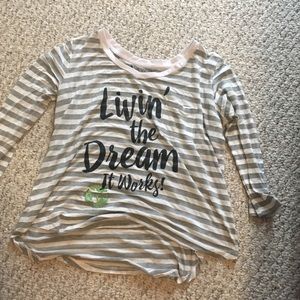 ItWorks 3/4 sleeve top